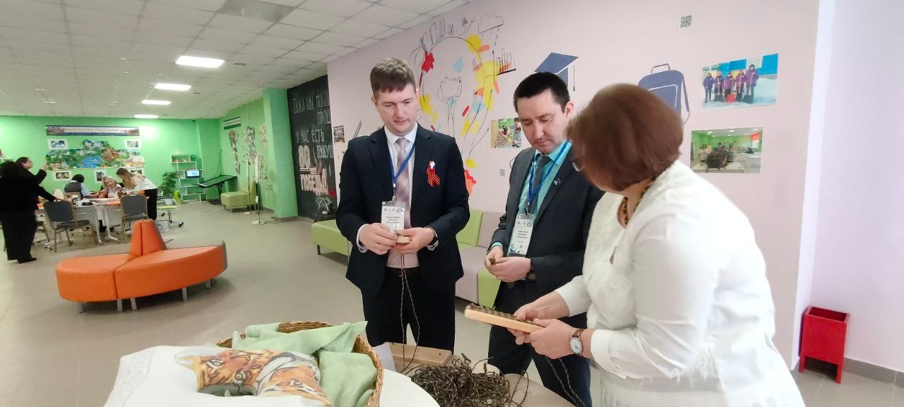 Торжественное открытие регионального этапа всероссийских конкурса «Педагог года Югры — 2025».