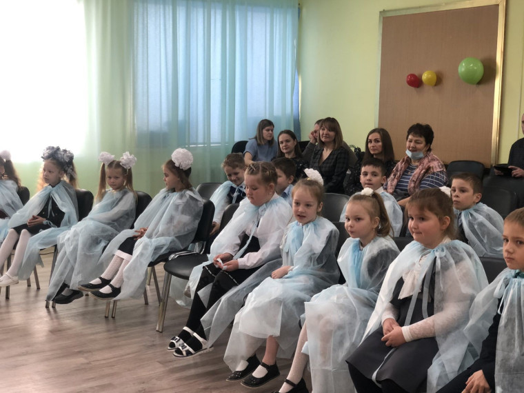 28 октября в МБОУ "Унъюганской СОШ №2 им. Альшевского М.И." для 1 класса прошло мероприятие "Посвящение в первоклассники"..